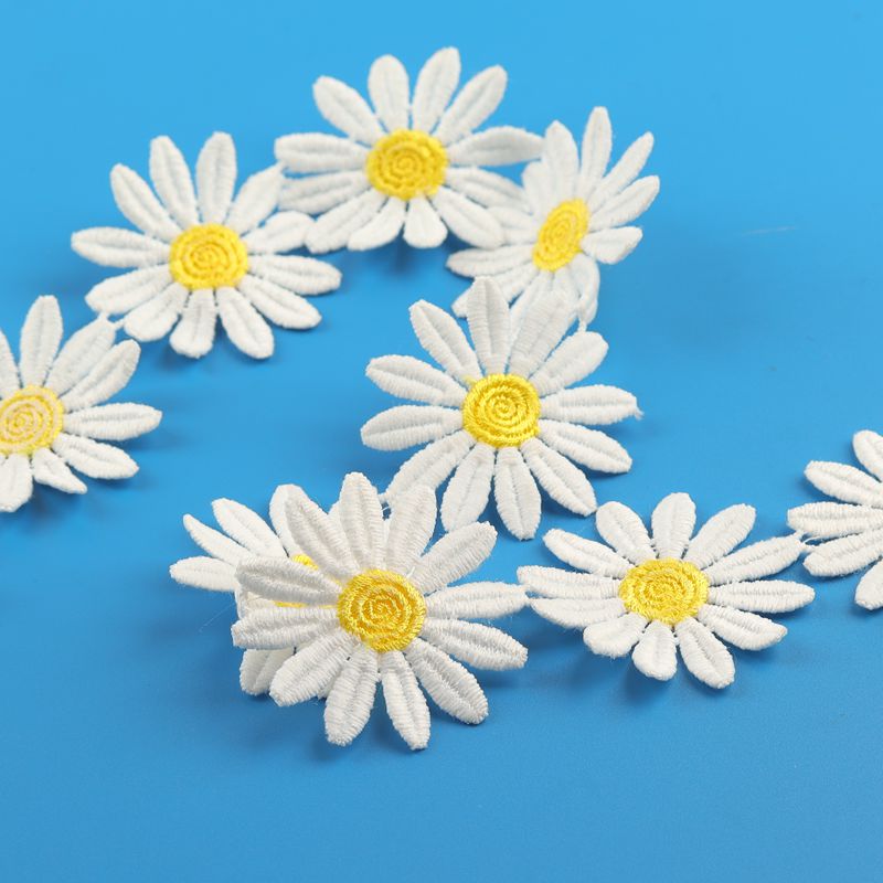 pétalos de sol accesorios de encaje de flores Daisy soluble en agua encaje jardín de infantes materiales hechos a mano decoración de gorras