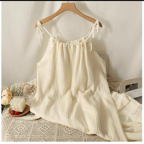 Women's Strap Dress for Autumn 2025, French Style, Unique Cut-Out Design, Loose and Elegant, Sleeveless Long Dress