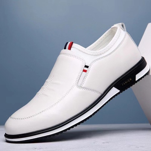 Boots for Men - Business Casual Trendy Shoes  - Seasonal Fashion Exportable Bean Boots - One-Piece Slip-On Shoes - Wholesale