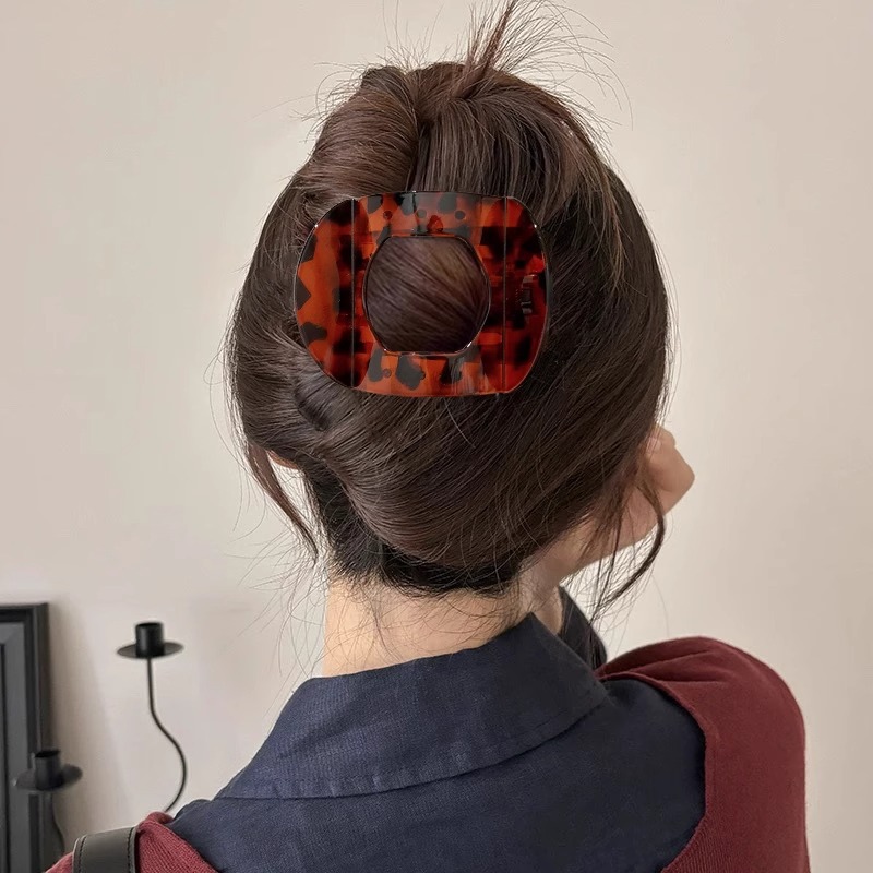 La cabeza detrás de la ventana del viejo clip de cabello de boca de pato grande clip de cabello para mujeres 2025 nuevo clip de cabello de alta calidad temperamento