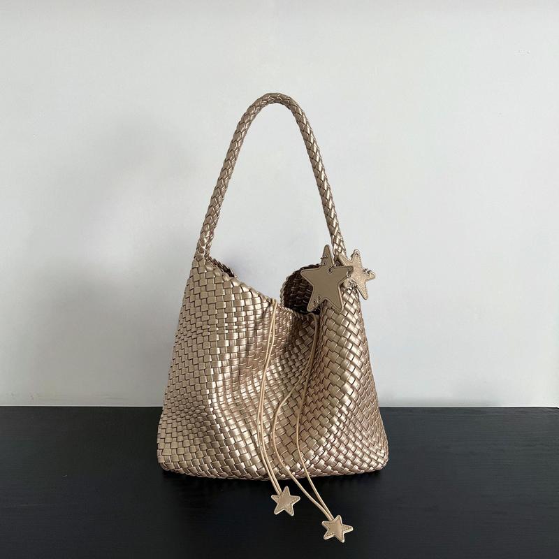 Gun Same-style Champagne Hand-woven Tote Bag Women's Large-capacity Large Bag High-end Portable Shoulder Bucket Bag Gun Same-style Champagne Hand-woven Tote Bag Women's Large-capacity Large Bag High-end Portable Shoulder Bucket Bag