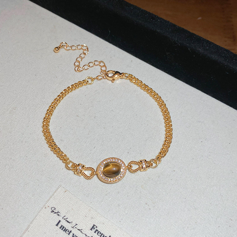 Maillard, pulsera de perlas geométricas con incrustaciones de diamantes, pulsera de estilo palacio retro francés para mujer, joyería de sentido avanzado de moda al por mayor