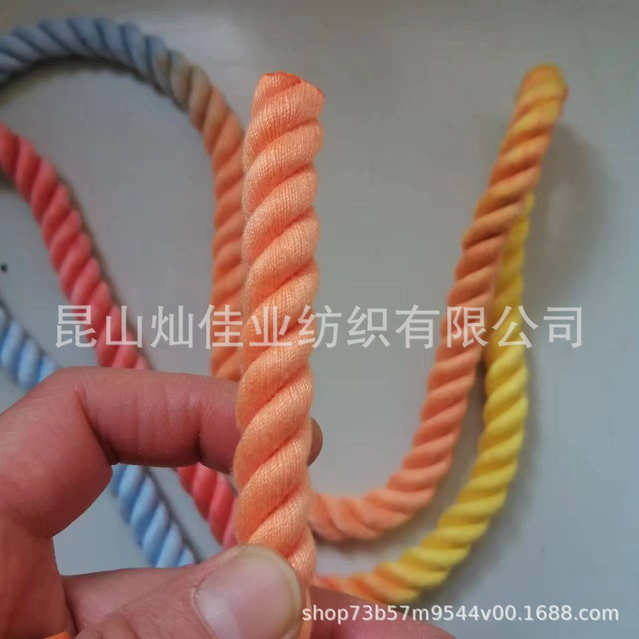 56f515337355266bb454e7359aa266