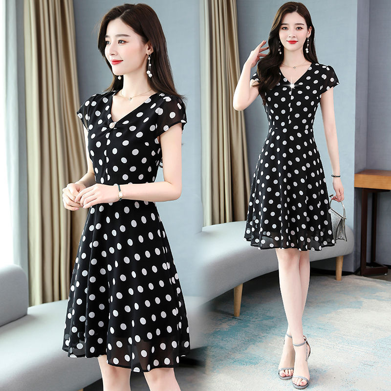 Polka Dot Dress 2022 summer new pattern Large Women's wear Fat sister Western style Show thin Chiffon Dress Overknee skirt