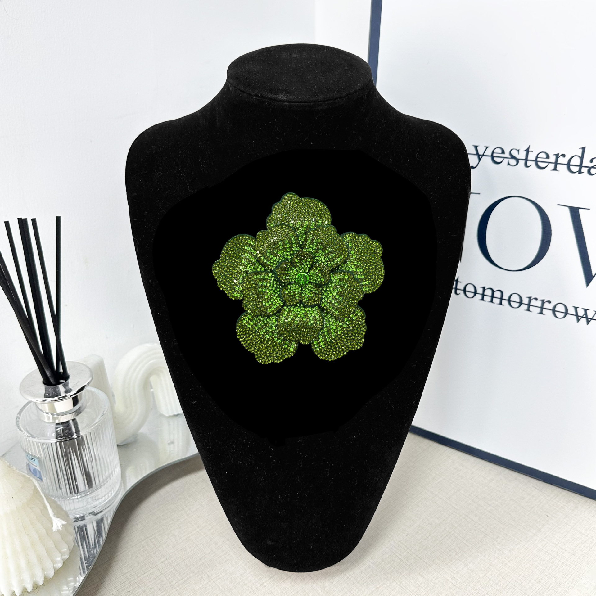 Flores tridimensionales de alta calidad diamante pectoral DIY materiales de decoración hecha a mano accesorios de sequilla ropa gorras accesorios de zapatos