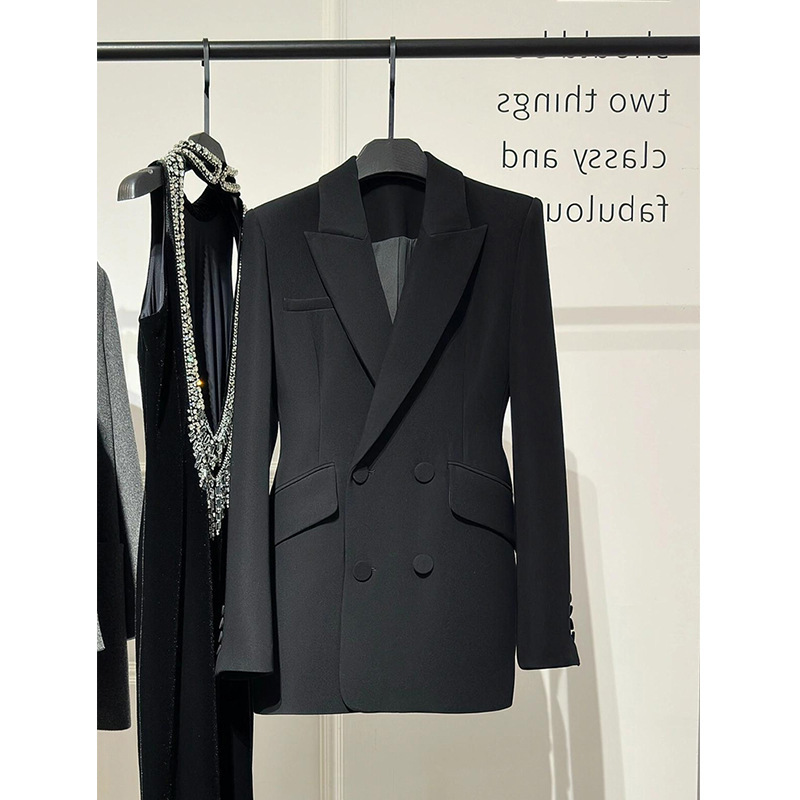 Spring Outfit: Black Blazer 2026 High-End Luxury Design Professional Wear Elegant Waist-Cinching Suit Jacket