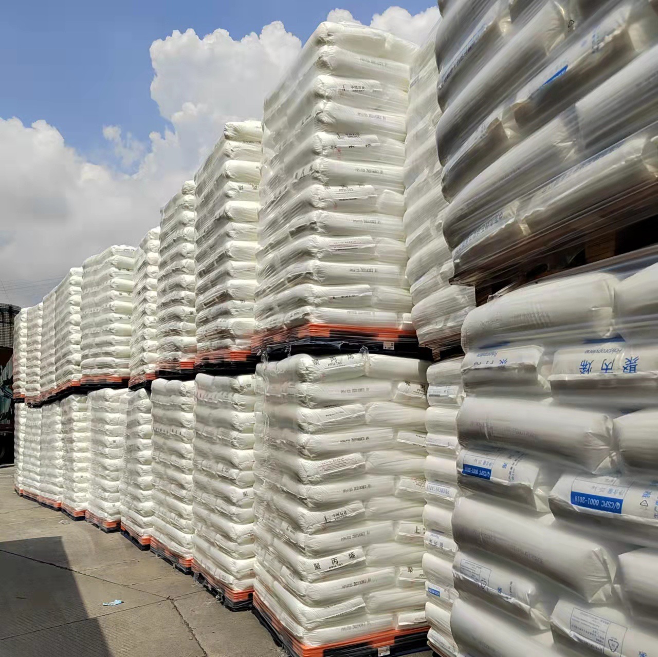 POM日本旭化成4590耐水解标准高光泽工业应用家电部件