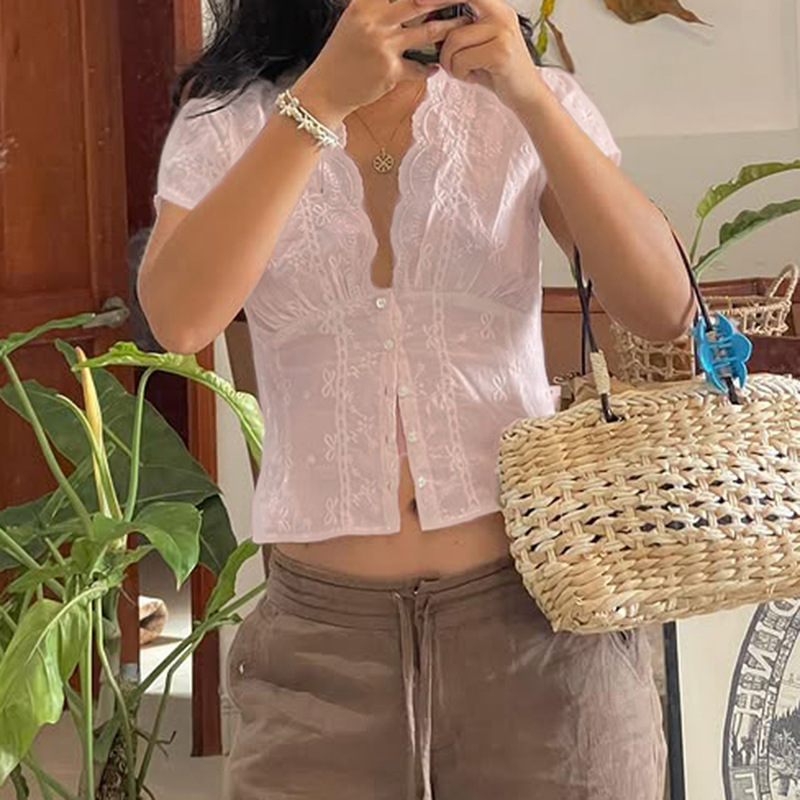 欧美跨境小清新纯色蕾丝拼接蝴蝶结元素V领显瘦短袖排扣衬衫T恤新|undefined