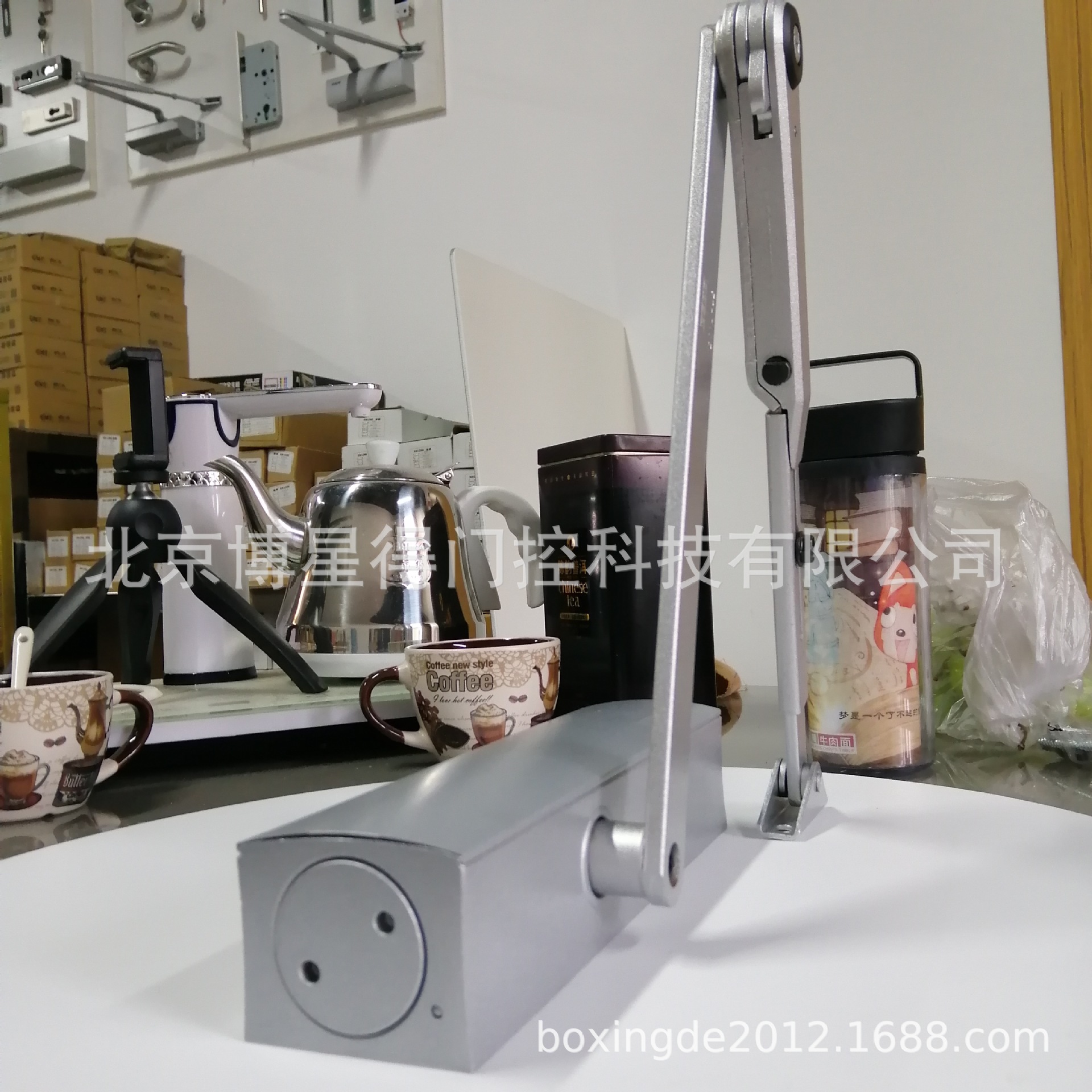 供应德国盖泽TS2100VBC齿轮齿条式闭门器  盖泽原TS2000VBC缓冲闭