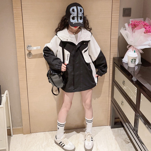 Girls  new spring style children's versatile tops, fashionable spring clothes, medium and large children's color-blocked jackets