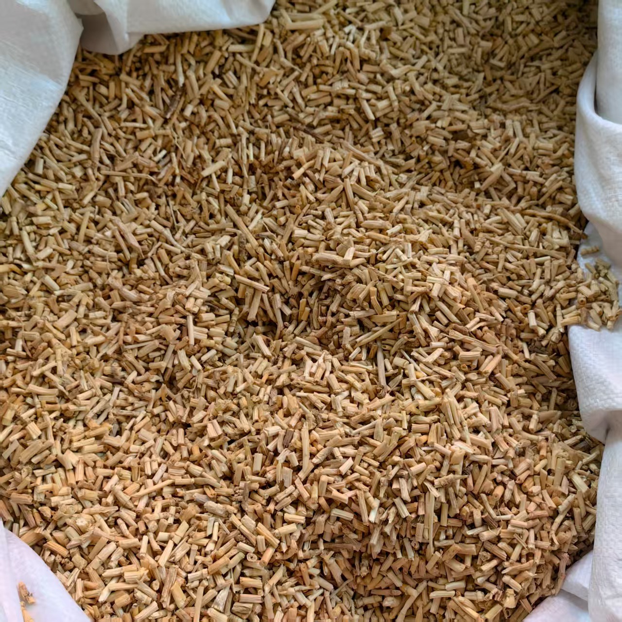 Dried Bai Mao Gen White Grass Root 500g Natural Sun Dried Herb for Decoction and Herbal Tea quality and texture