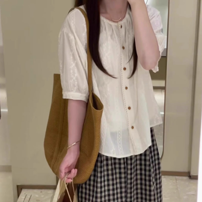 韓国風のユニークでシックな刺繍デザインの女性用シャツ、夏用の薄手で甘くて優しいスタイルのベビードールシャツジャケットイン|undefined