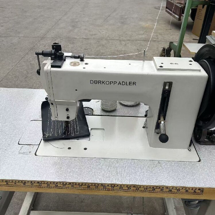 批发二手特种厚料集装箱/安全带粗线软硬包沙发皮革204-370缝纫机