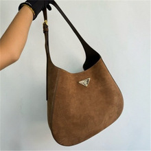 P��Ůʿ�������ִ�cleoҸ�°��μ�б�����Ƥ�����1BC181��Ʒ�|