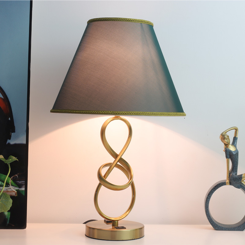 Modern reading for bed for hotel for desktop, creative table lamp