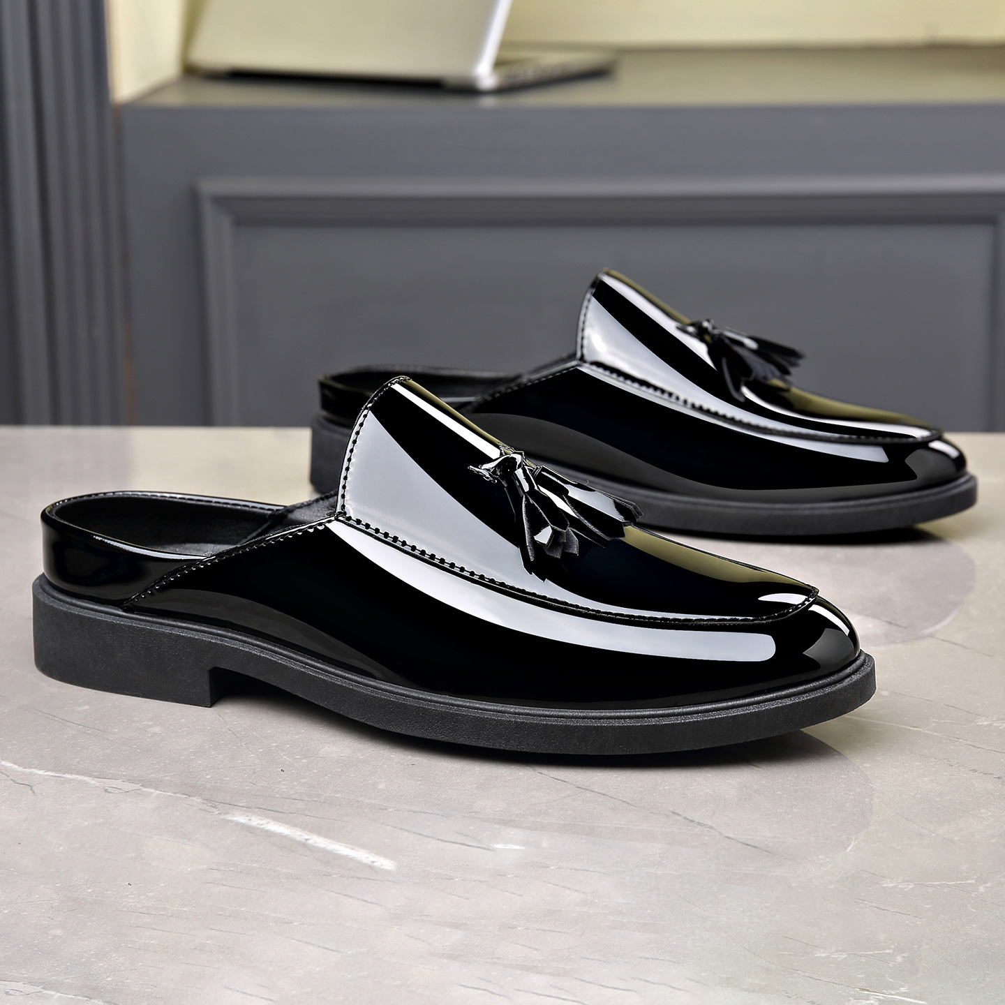 Summer new cross-border sandals, closed-toe mules, men's business casual shiny leather shoes, pointed-toe formal men's shoes