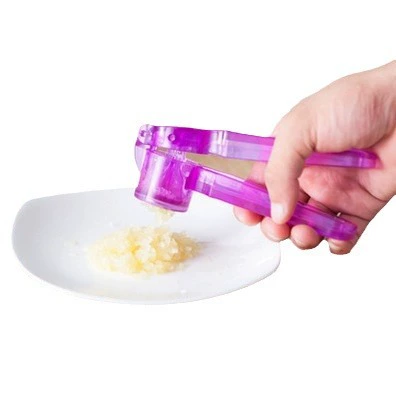 Конфетно-цветной пластиковый пресс для чеснока бытовой ручной пресс для чеснока пресс-чеснок 3 цвета 85
