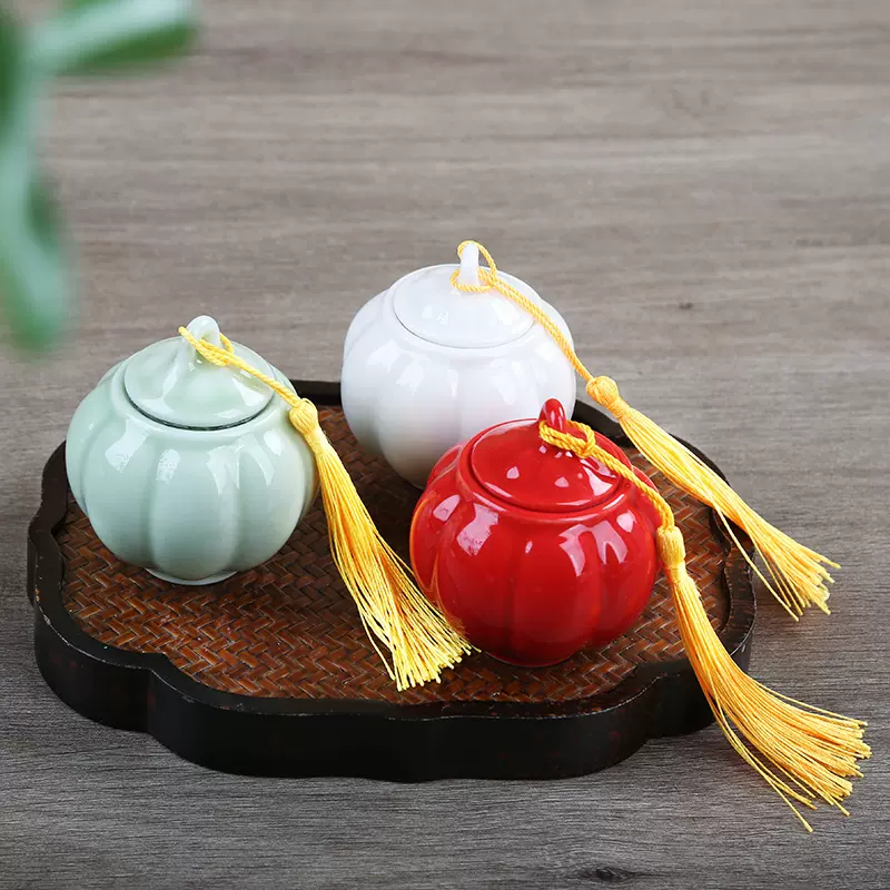 创意南瓜陶瓷茶叶罐迷你香粉膏药密封罐便携小瓷罐家用青瓷药丸瓶