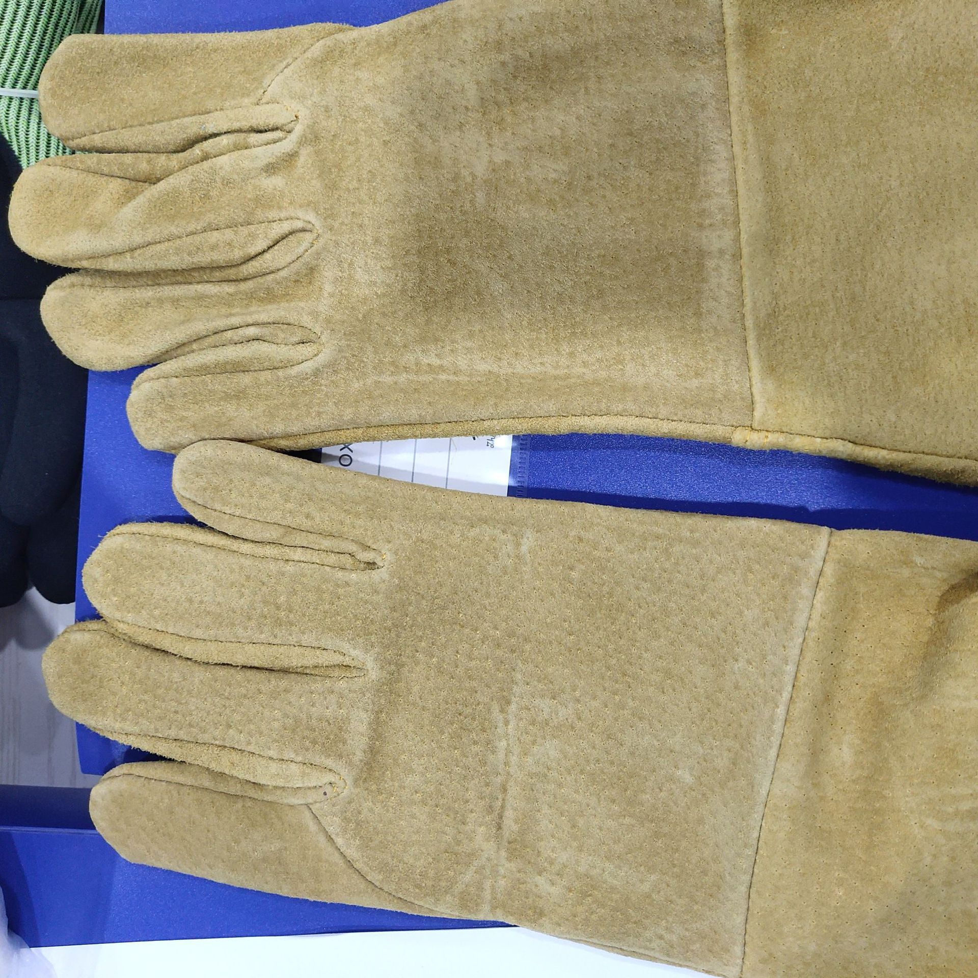 二层猪皮电焊手套袖口加长防溅防滑耐磨劳保手套