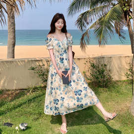 法式优雅气质水墨蓝色碎花连衣裙女夏季新款收腰显瘦大裙摆长裙子