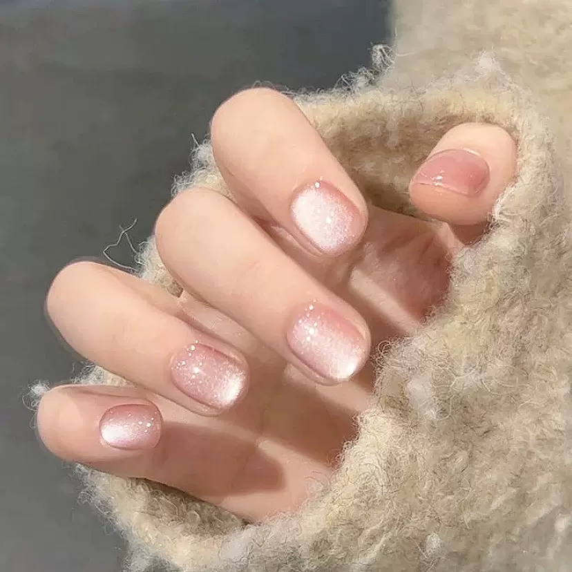 幽灵粉晶 小红书爆款光疗猫眼手工穿戴甲纯手工制作高级成品甲片