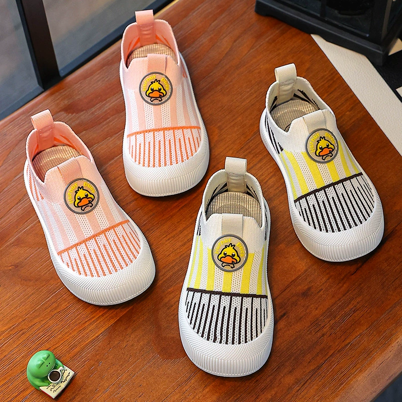 Новый весенний и осенний летающий ткачество для мужчин и женщин, мягкое дно, противоскользящая дикая легкая детская дышащая спортивная обувь