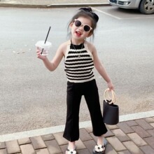 明星同款女童夏季黑白条纹手钩露背挂脖辣妹短款+开叉喇叭裤套装