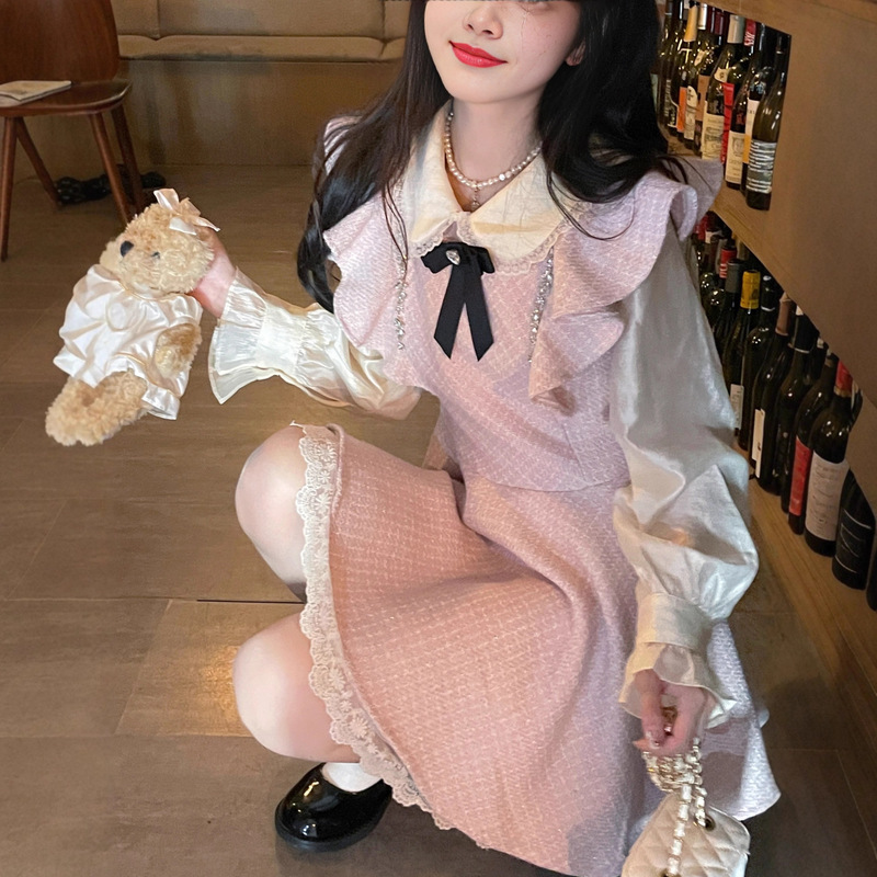 High-End French-Style Flutter Sleeve Lace Mini Dress with Straps for Women, Autumn Petite Birthday Dress