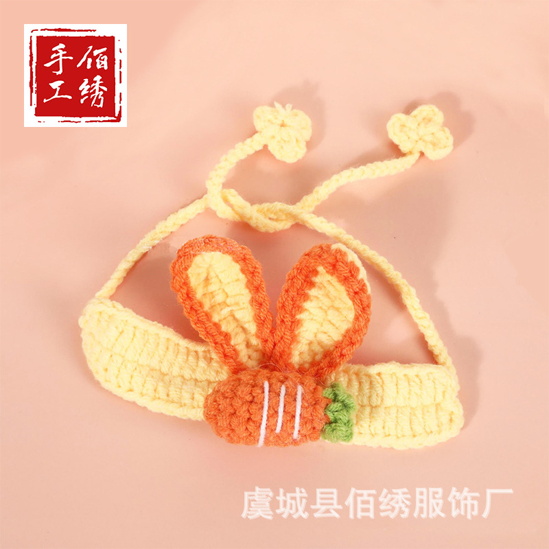 Cute small carrot bracelet handmade