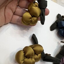 国风森系蝴蝶结流苏胸针新中式彩色郁金香花苞小众精致衣服配饰品
