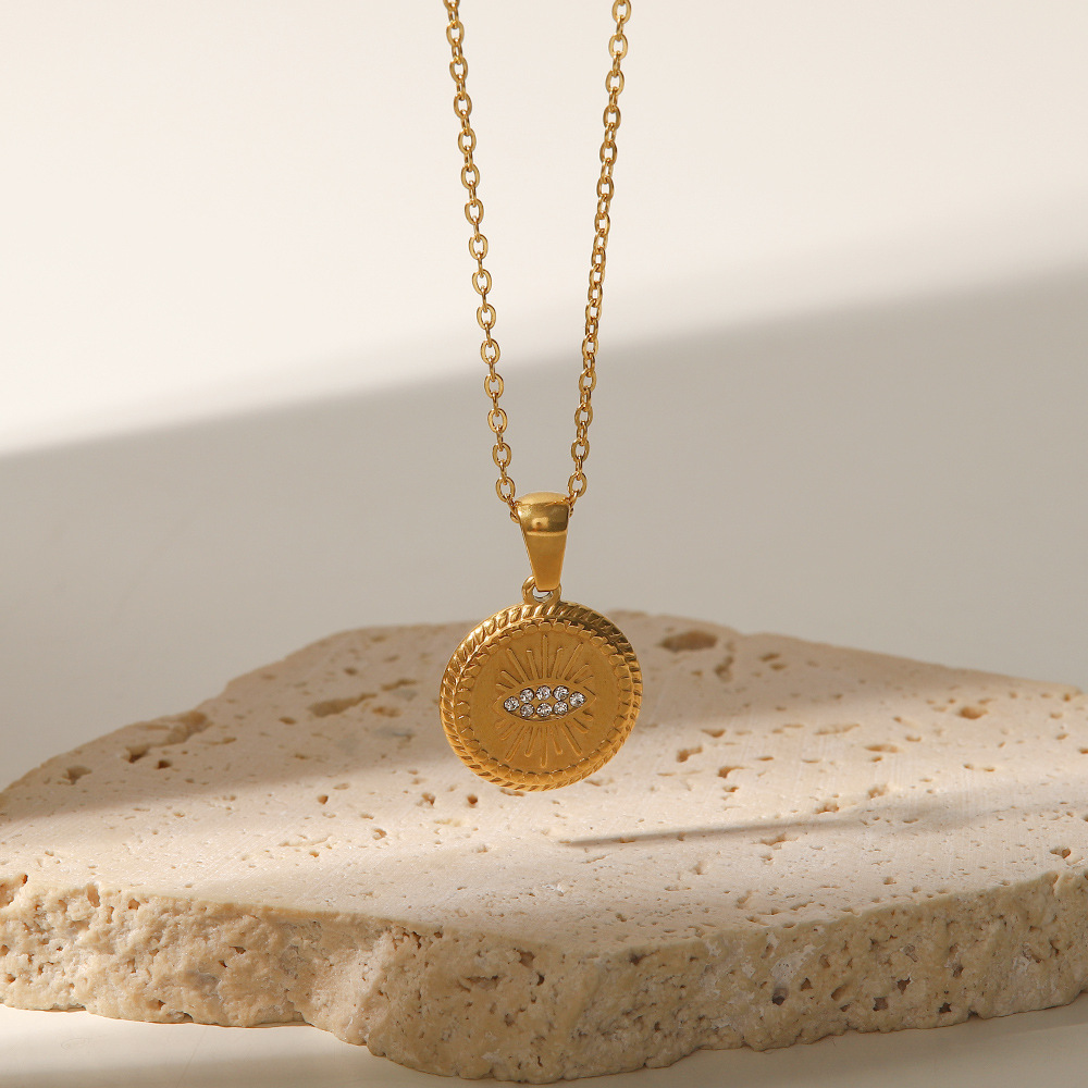 Fashion Devil's Eye Stainless Steel Titanium Steel Gold Plated Artificial Diamond Pendant Necklace_colorza_1