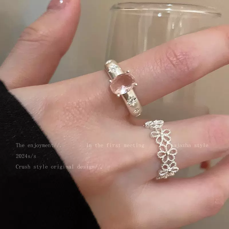 甜美花朵戒指女温柔气质冷淡风食指戒小众设计轻奢高级感精致指环