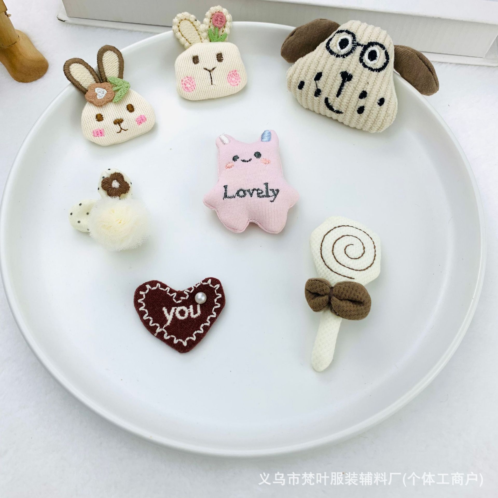 韩国可爱卡通棒棒糖小兔子手工充棉发饰发夹项链配饰服装辅料配件