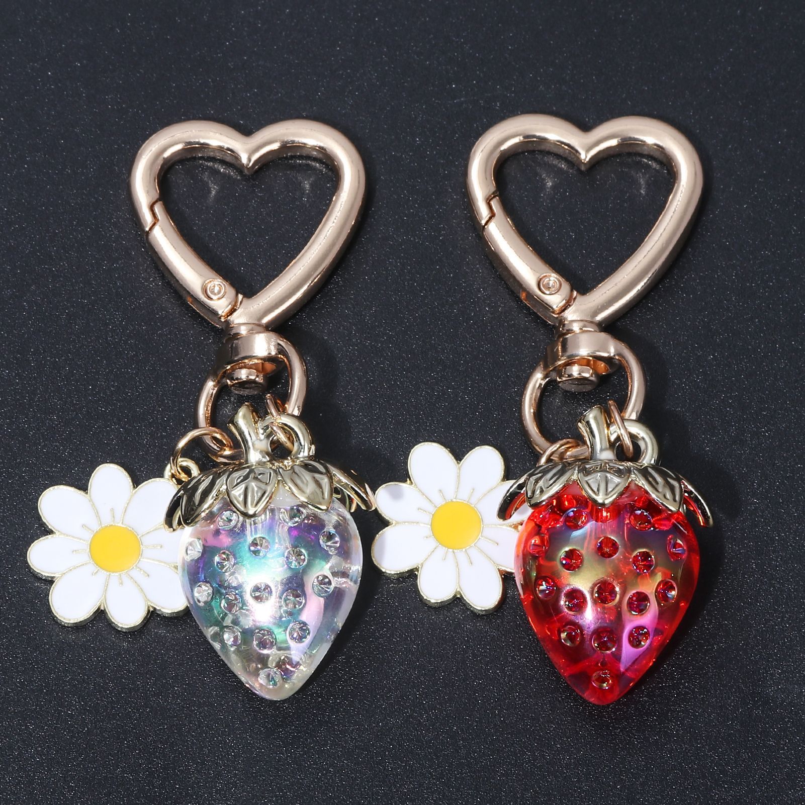 (2개) 투명한 귀여운 선샤인 데이지 딸기 사랑 버클 가방 펜던트 보석 키 체인