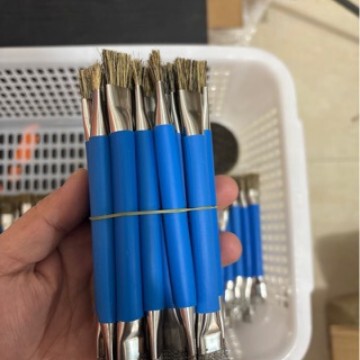 Stainless steel stove brush, double-headed steel wire plus hard bristle brush, solder pad cleaning brush, solder oil cleaning brush, pot crevice brush Stainless steel stove brush, double-headed steel wire plus hard bristle brush, solder pad cleaning brush, solder oil cleaning brush, pot crevice brush