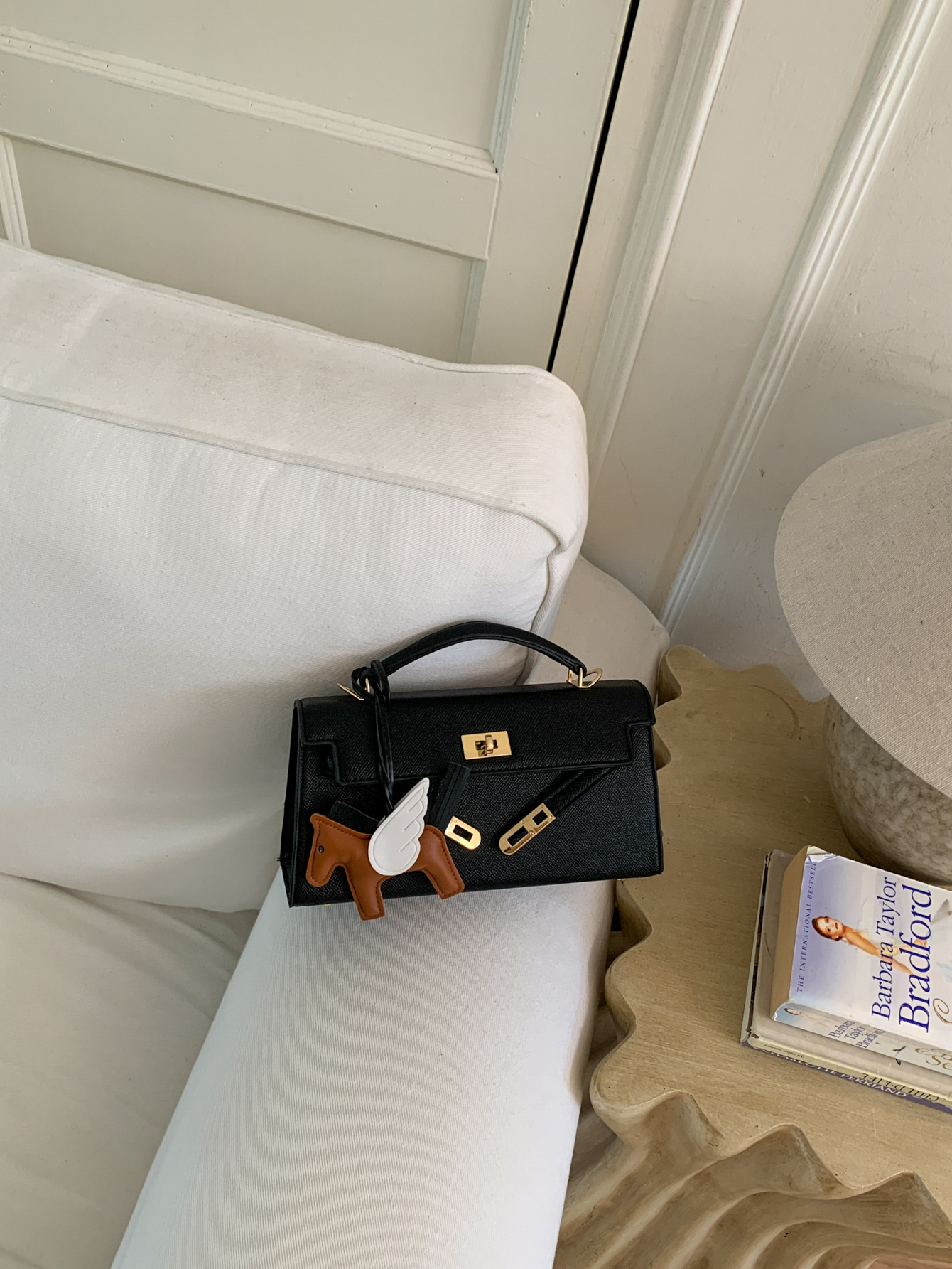 Bolsa de mano transfronteriza de estilo extranjero, bolso de mano de estilo extranjero de alta calidad, bolso de hombro de moda retro casual universal