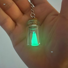1pc Luminous Ghost Keychain For men Halloween Gift Adopt跨境