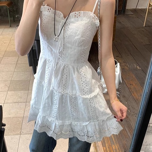 White lace strap dress for women, 2025 spring, can be worn as a layering piece, floral French ballet style dress