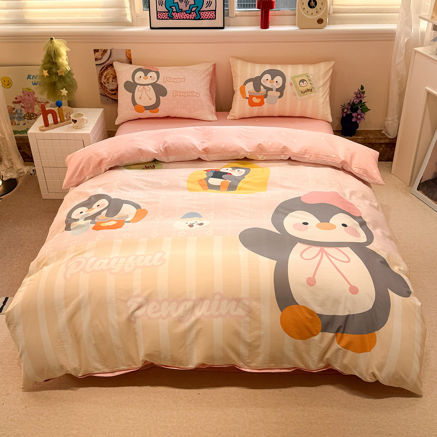 2026 nueva colcha de cama de algodón de dibujos animados de algodón cuatro piezas de sábanas de dormitorio infantil tres piezas de cama de cama de cama