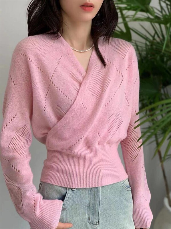 European Autumn Fashion Cross V-Neck Crochet Hollow-Out Waist-Cinching Soft Wool Knit Sweater for Women