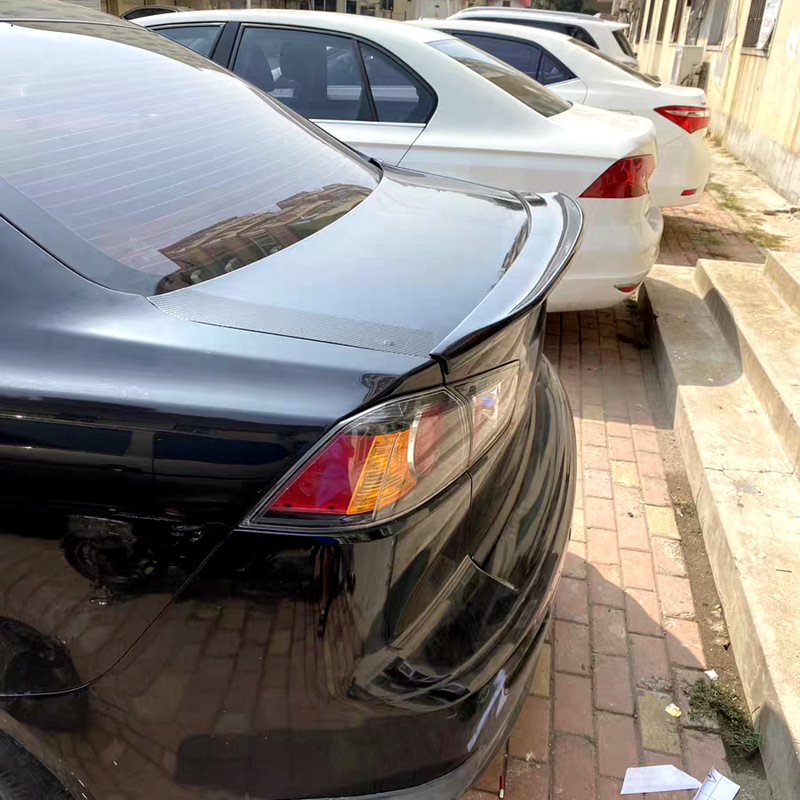 Suitable for 2009-2016 Mitsubishi Lancer Rear Wing, Lancer Modification Special Punch-Free Carbon Fiber Pattern Pressure Rear Wing