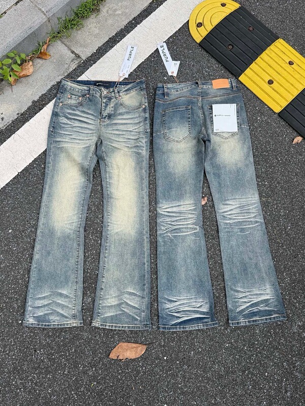 High-quality PU washed blue ripped flared jeans with distressed details, unisex, for cross-border trade High-quality PU washed blue ripped flared jeans with distressed details, unisex, for cross-border trade