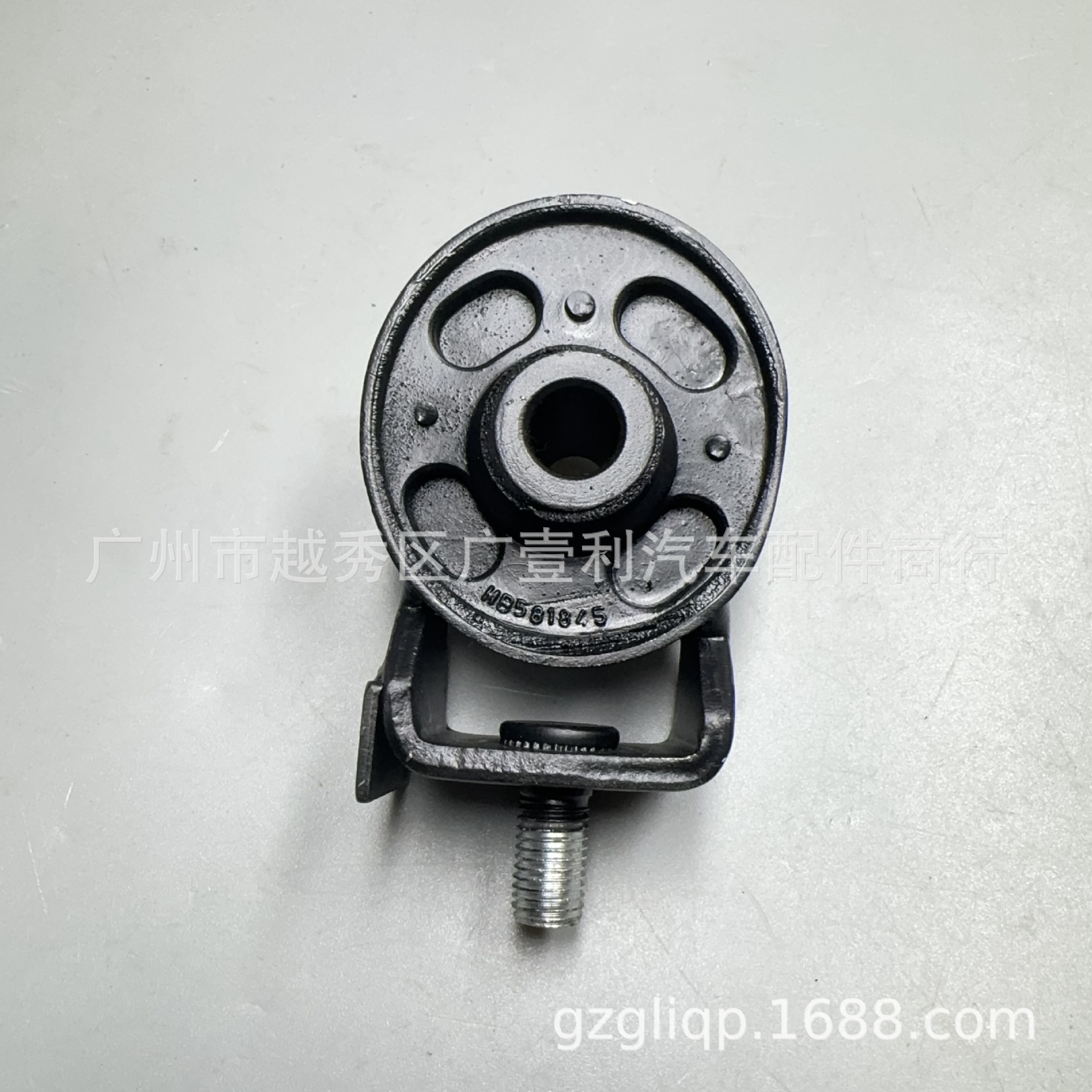 Applicable MB581845 MR353470 MR210217 V31 V32 V33 V43 wave box machine foot glue