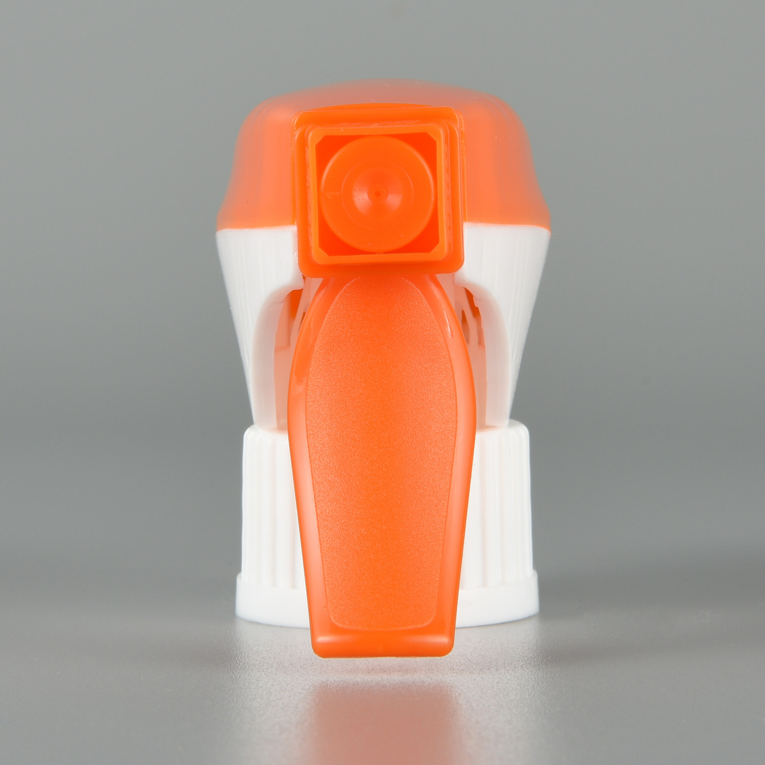 Pistola cuadrada en aerosol bomba oblicua de plástico pistola real de doble cubierta boquilla limpiadora 28 dientes 410 pistola cuadrada en aerosol con hebilla de mano de doble cubierta