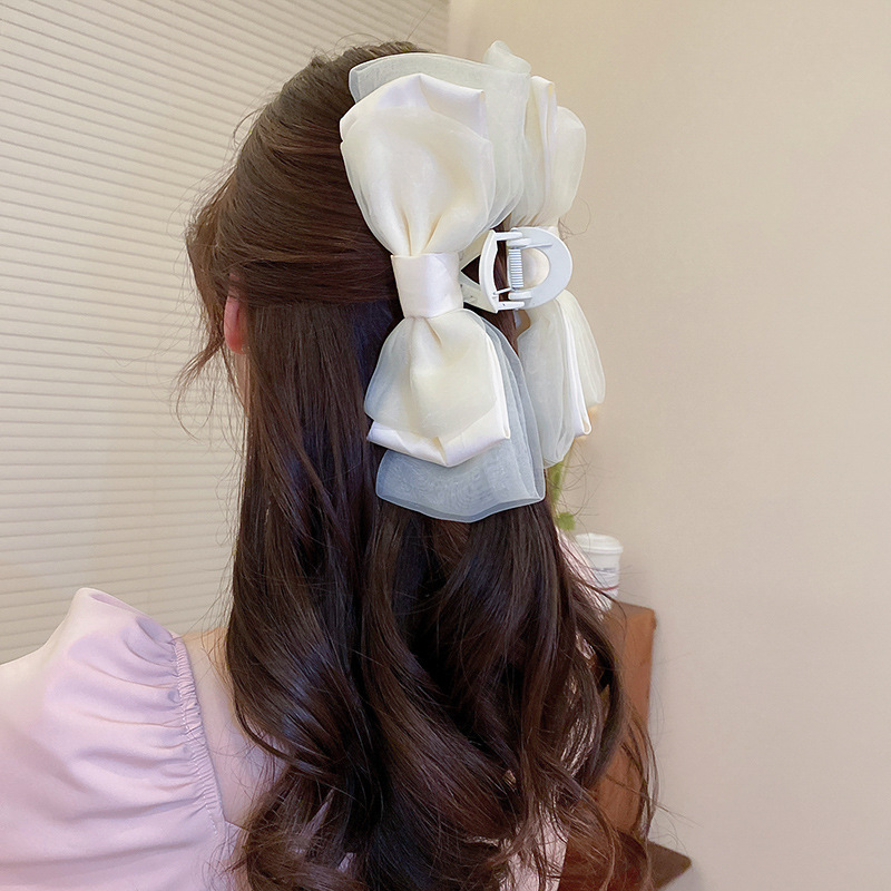 Women's Sweet Bow Knot Arylic Alloy Cloth Hair Clip Hair Claws display picture 6