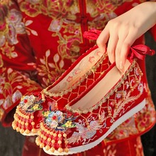新娘结婚鞋配秀禾服汉服鞋子内古装中式婚礼红色古风绣花鞋女