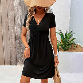 定制跨境亚马逊temu2025夏季新款无袖V领设计胸部扭结褶皱连衣裙