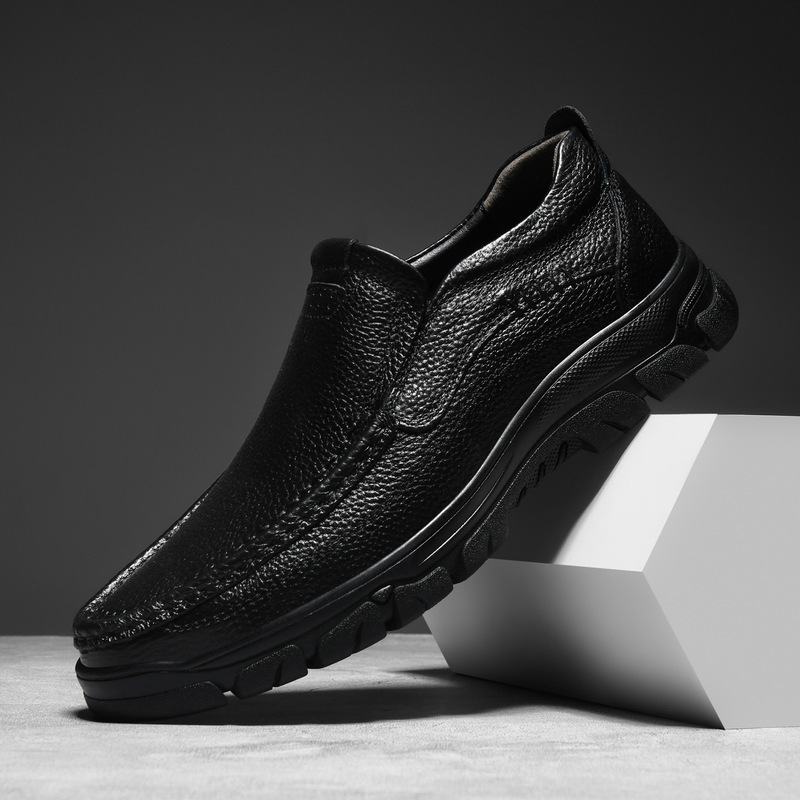 Spring new men's black business formal leather shoes thick-soled men's shoes plus size cross-border outdoor casual mountaineering shoes Spring new men's black business formal leather shoes thick-soled men's shoes plus size cross-border outdoor casual mountaineering shoes