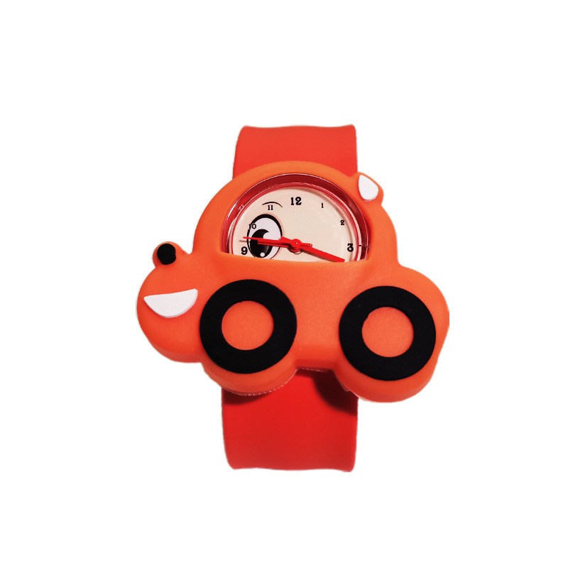 자동차(주황색)