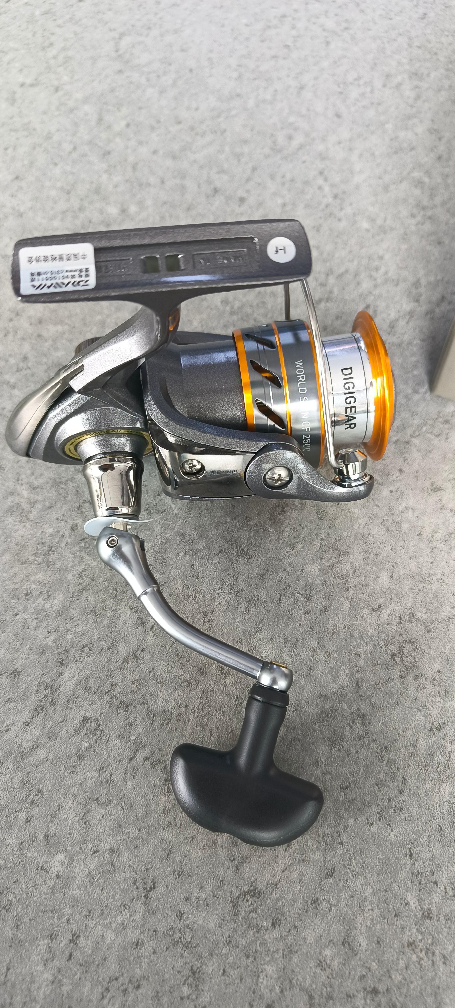 リール Shimano NASCI C3000 & Daiwa WORLD SPIN リール Shimano NASCI C3000 & Daiwa WORLD SPIN Shimano 21